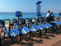 Nice : la capitale azuréenne se découvre à vélo