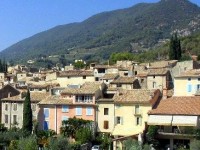 Nyons : une destination incontournable en Drôme provençale