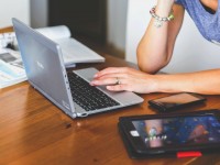 Offres d'emploi : 5 bonnes raisons d'utiliser la plateforme HelloWork