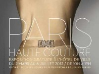 Paris Haute Couture : de magnifiques robes à l'Hôtel de Ville