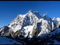 Pelvoux : une destination de haute montagne