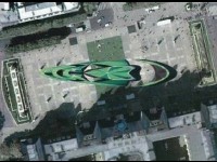 Qui croire : une anamorphose végétale au coeur de Paris