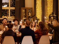 Réveillon : 5 astuces pour tenir jusqu'à minuit sans s'endormir