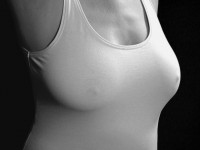 Santé : la tendance no bra est-elle mauvaise pour les seins ?