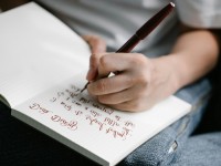 Tenir un journal de gratitude : pourquoi et comment ?