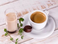 Thé ou café : que boire pour la santé ?