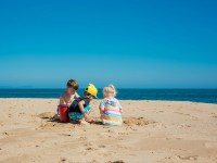Vacances en bord de mer : profiter de la plage en toute sécurité