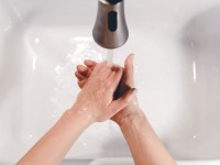 Vacances et coronavirus : quelles précautions prendre ?