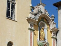 Vence, cité médiévale de la French Riviera 