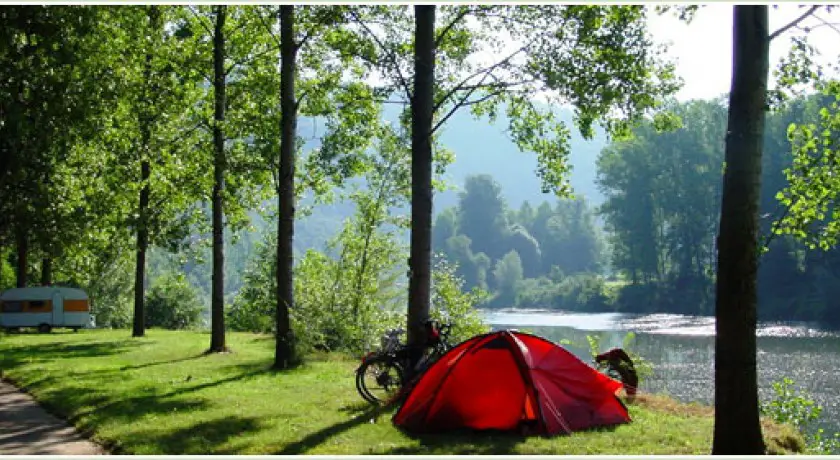 Camping Aux Rives Du Tarn  Courris