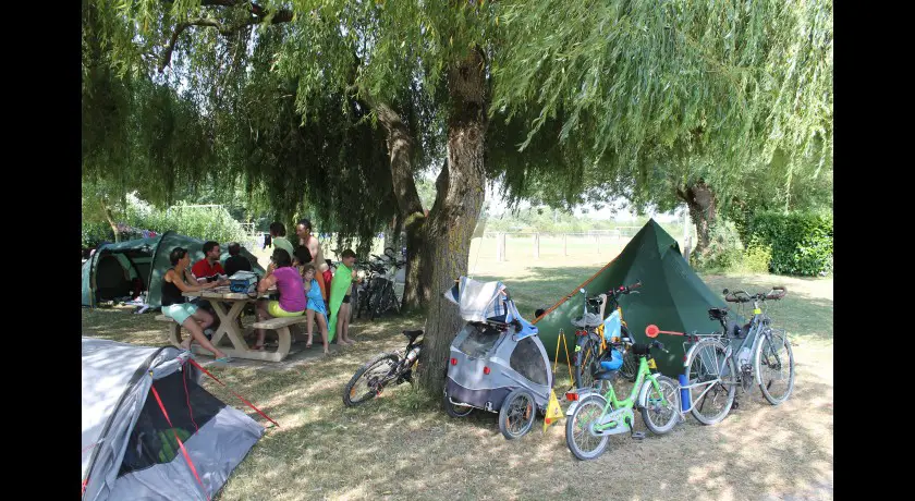 Camping Camp De La Tour  Oudon