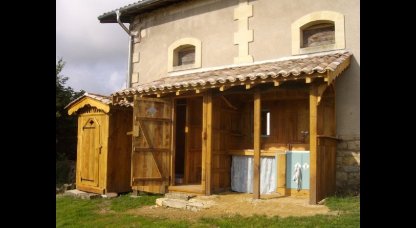 Camping à La Ferme De Naulet  Mourens