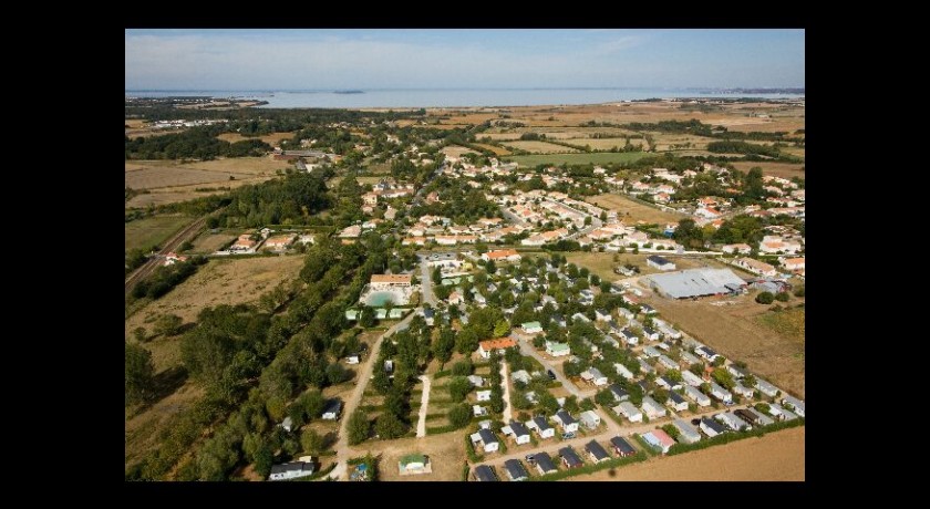 Camping Le Pre Vert  Saint-laurent-de-la-prée