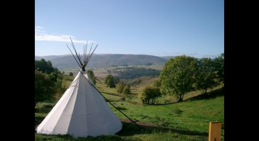 Camping Tipis  Cubières