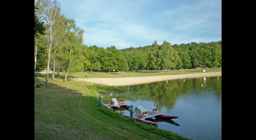 Camping Domaine Des Forges  Lamongerie