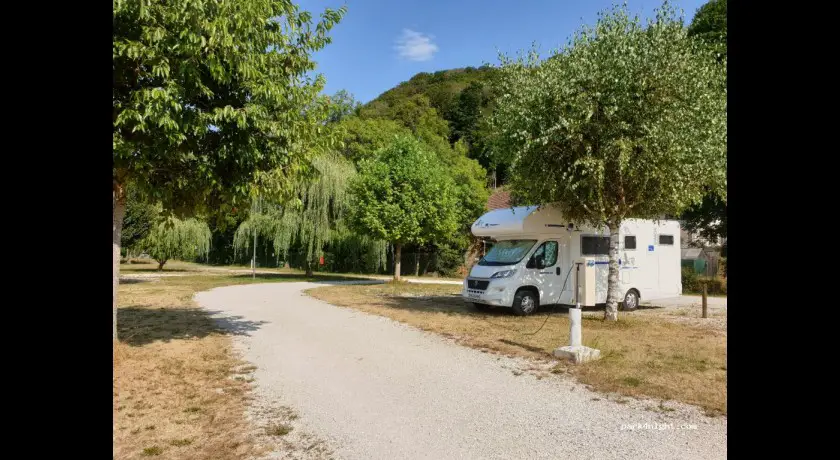 Camping Municipal Les Iles  Clerval