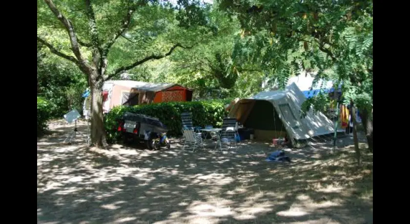 Camping La Coronne  Valréas