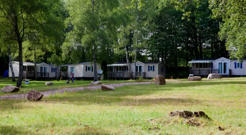 Camping Le Lac De Miel  Beynat