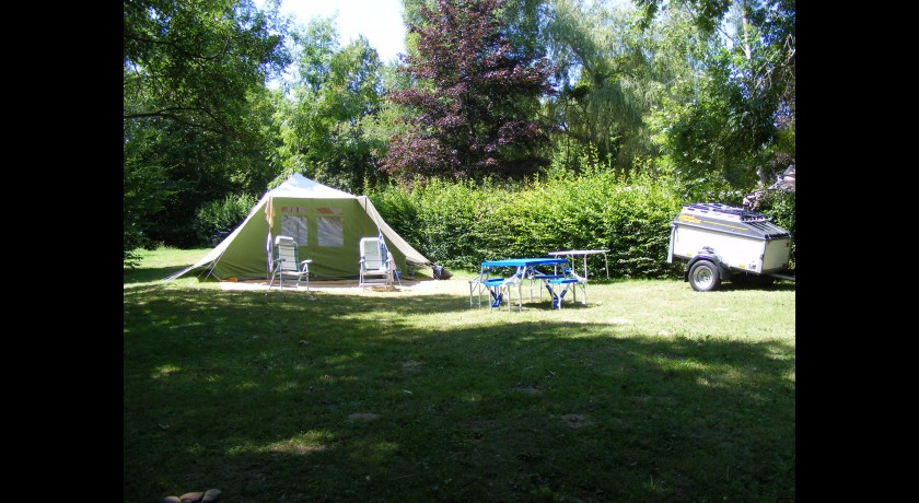 Camping Les 2 Rivieres  La celle-en-morvan