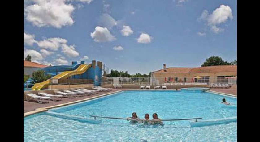 Camping L'évasion Rue Des Sables 85220 Landevieille