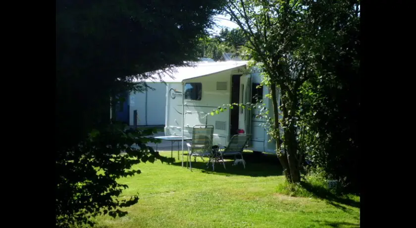 Camping Les Cerisiers  Guillac