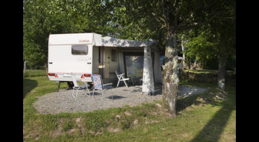 Camping Les Copains De Koos - Bourgogne  La nocle-maulaix