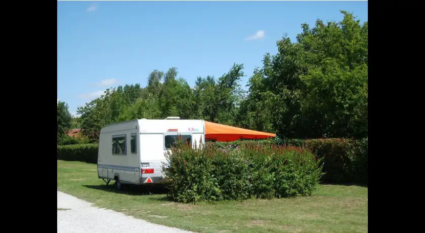 Camping La Petite Forêt **  Aire-sur-la-lys