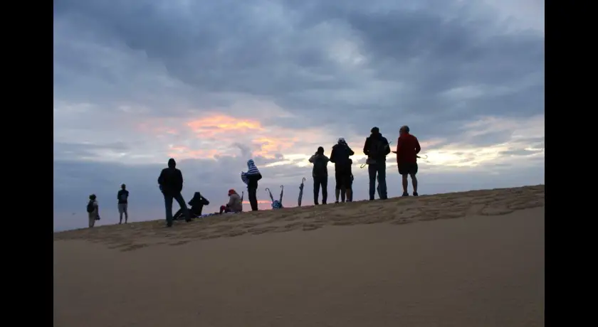 Lever du soleil sur la dune du pilat