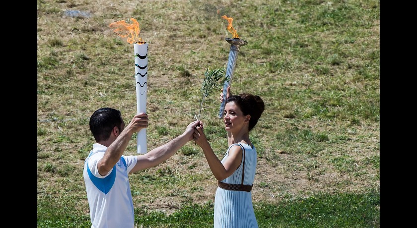 Visite guidée périgueux - flamme olympique