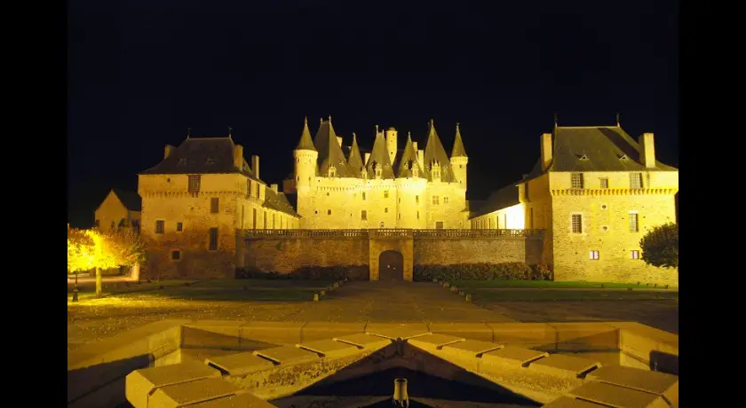 Visite nocturne - château de jumilhac