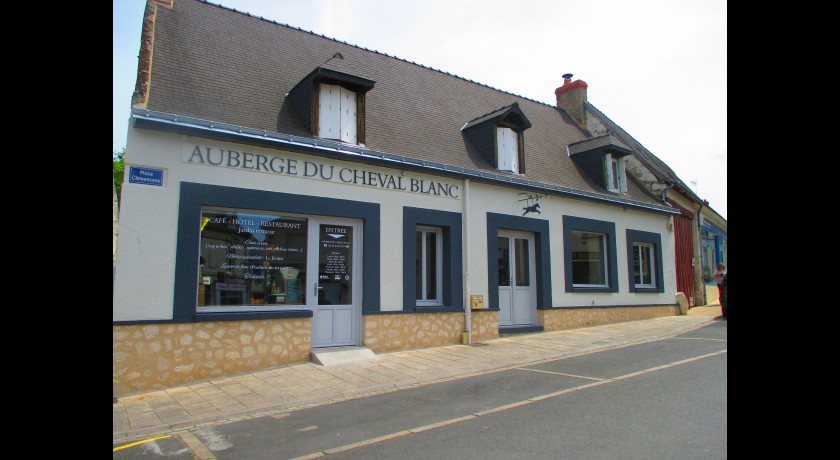 Hotel Auberge Du Cheval Blanc  Longué-jumelles