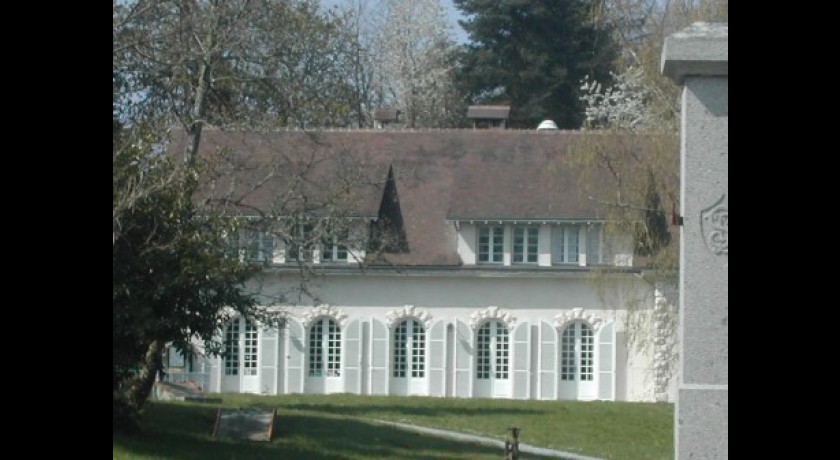 Hotel Auberge Du Lac De Mondon  Mailhac-sur-benaize