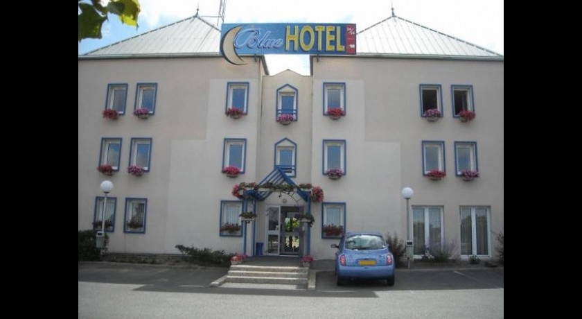 Blue Hotel  Trégueux