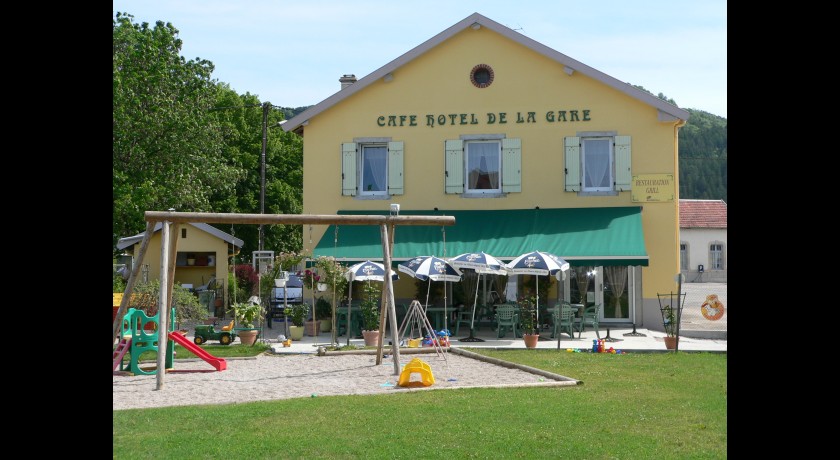 Café Hôtel De La Gare  Champagnole