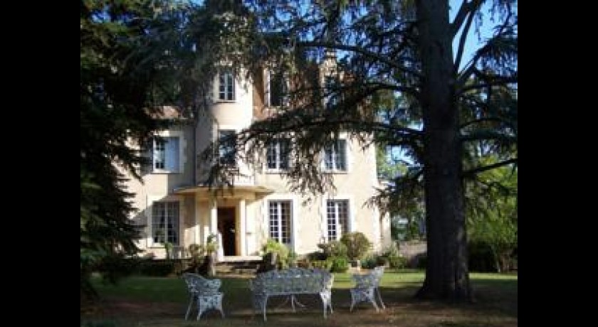 Hotel Chateau La Roussille  Pradines