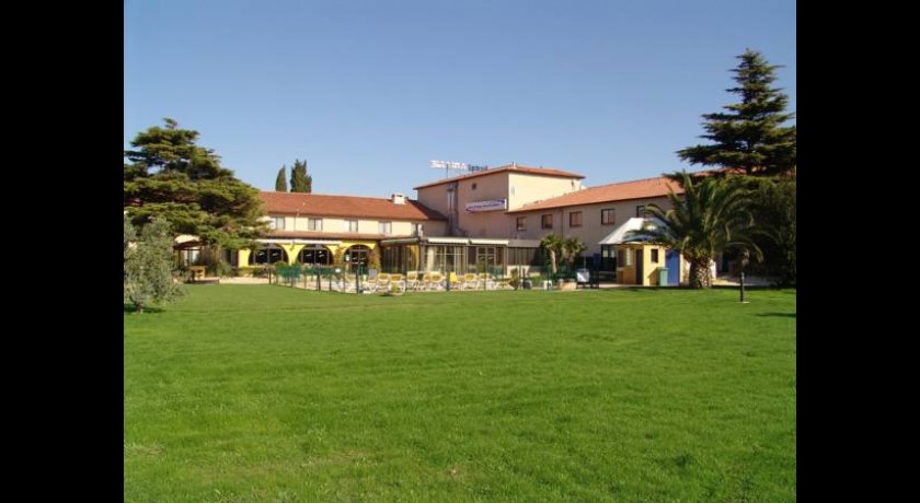 Hotel Restaurant Mas De Cantegrillet Fos Sur Mer Hotel Restaurant Mas De Cantegrillet Fos Sur Mer