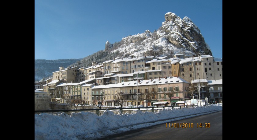 Hôtel Des Alpes  Serres