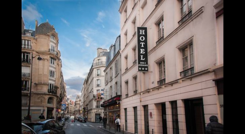 Hôtel Des Deux Avenues  Paris