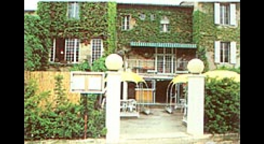 Hôtel La Bonne Auberge  Castillon-la-bataille
