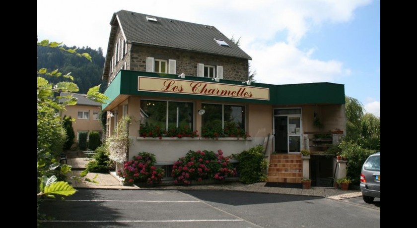Hotel Les Charmettes  Le mont-dore