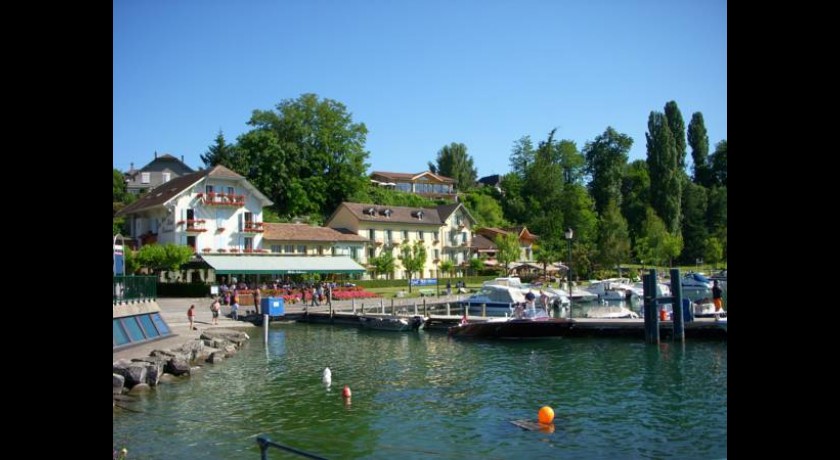 Hôtel Les Flots Bleus  Yvoire