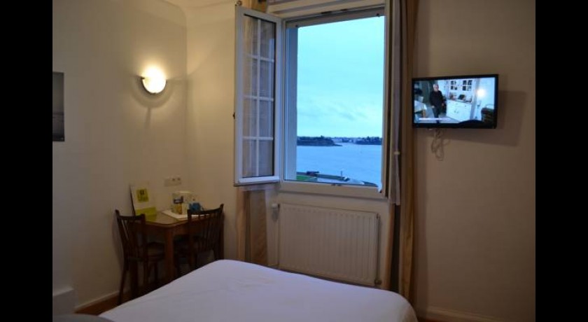 Hotel La Porte Saint Pierre Saint Malo Hotel La Porte Saint Pierre Saint Malo