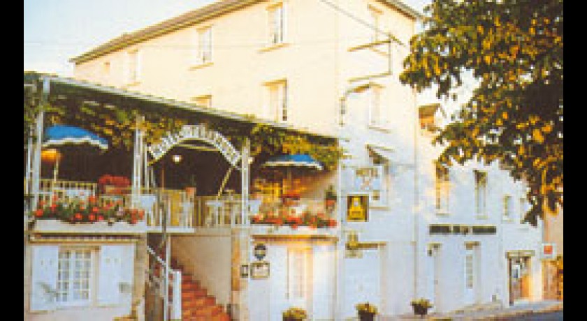 Hôtel-restaurant La Terrasse  Saint-cyprien