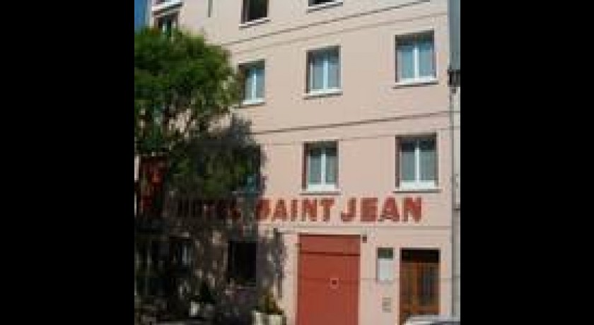 Hotel La Colombière Saint-germain-du-puy