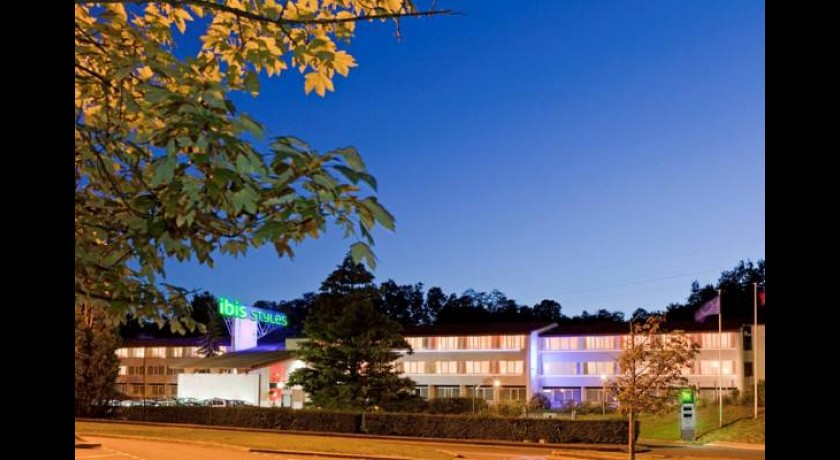 Hotel Ibis Styles Macon Saint Albain  Saint-albain