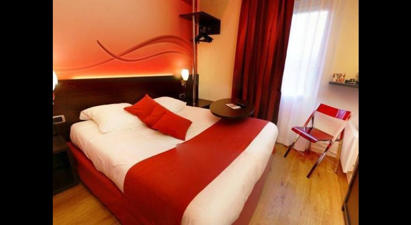 Hotel Kyriad La Fleche  La flèche