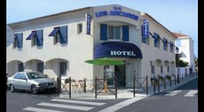 Hotel Les Arcades  Saintes-maries-de-la-mer