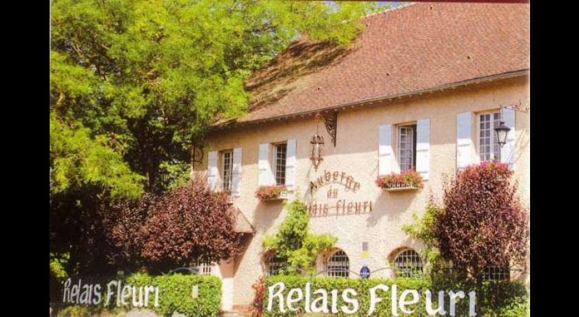 Hotel Logis De France Le Relais Fleuri  Avallon