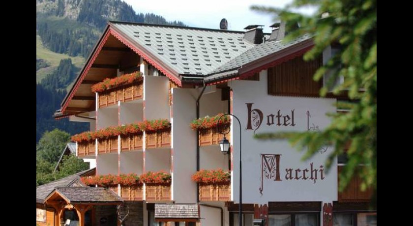 Macchi Hotels-chalets De Tradition  Châtel
