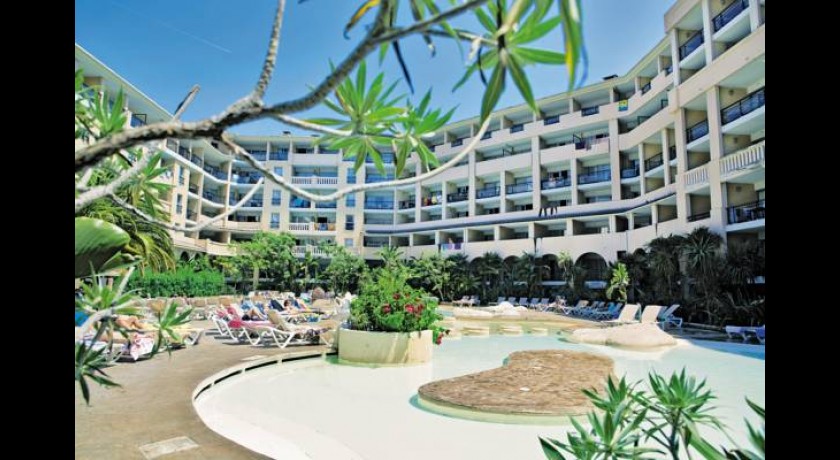 Hotel Pierre & Vacances Cannes Beach 
